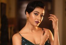 Paoli Dam Instagram - Bold, yet Sensuous; Feisty, yet Serene. Embellish as you want to be admired, as you want to be seen! . . Styled by @stylebysumit Make up and Hair @abhijitpl2 @sanandalaha Outfit @kommalsood Jewellery @nurajewellery_bytriptisingh Photographer @sourav3934 . . . . #lookoftheday #bold #fiesty #sensuous #classy #sassy #sass #class #attitude #style #fashion #photooftheday #photoshoot #instagood #instafashion #instamood #instagram #paolidam #paolidamofficial