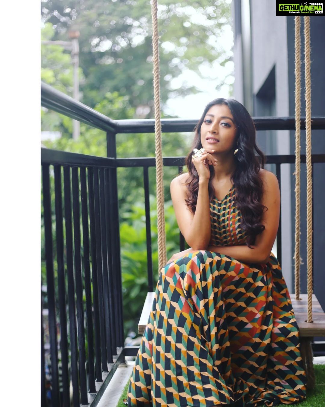 Paoli Dam Instagram - "Happiness is not a possession to be prized, it is a quality of thought, a state of mind " - Daphne du Maurier Styled by @stylebysumit Outfit @labelritukumar Jewellery @sakshijhunjhunwalaofficial Hair and makeup by @shyamali.das.7583 @makeupartist_sourav . . . #happiness #thoughts #joy #stateofmind #happy #life #joyinlittlethings #littlethings #carousel #instapost #happyme #weekendvibes #instalook #instagood #instashoot #ootd #smilemore #instagram #pose #swing #actor #actorslife #paolidam #paolidamofficial