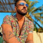 Parag Tyagi Instagram - I decide the vibe ! 🤘🏻 📸 @shefalijariwala . . . #goodvibes #beachside #chillmode #menstagram #goodlife #sunsetlover #picoftheday #instagood #instatravel #goa #goadiaries #vacaymode #instamood #wednesdaymood #wednesday #pic #love #life Titlie
