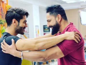 Parag Tyagi Instagram - Happy birthday mere bhai @simbanagpal ❤️❤️❤️❤️ 
Have a wonderful year 🤗🤗🤗

#happybirthday #brother #bhai #gratitude #enjoy