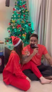Parag Tyagi Instagram - Marry Christmas ❤️
#holidayseason #merrychristmas #spreadlove #positivevibes #love #familytime #familygoals #reelsindia