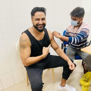 Parag Tyagi Instagram - 2nd dose of #covid_19 vaccine done. So Grateful to all who made this possible.. 

#stayhomestaysafe #covid_19 #fullyvaccinated #covishield