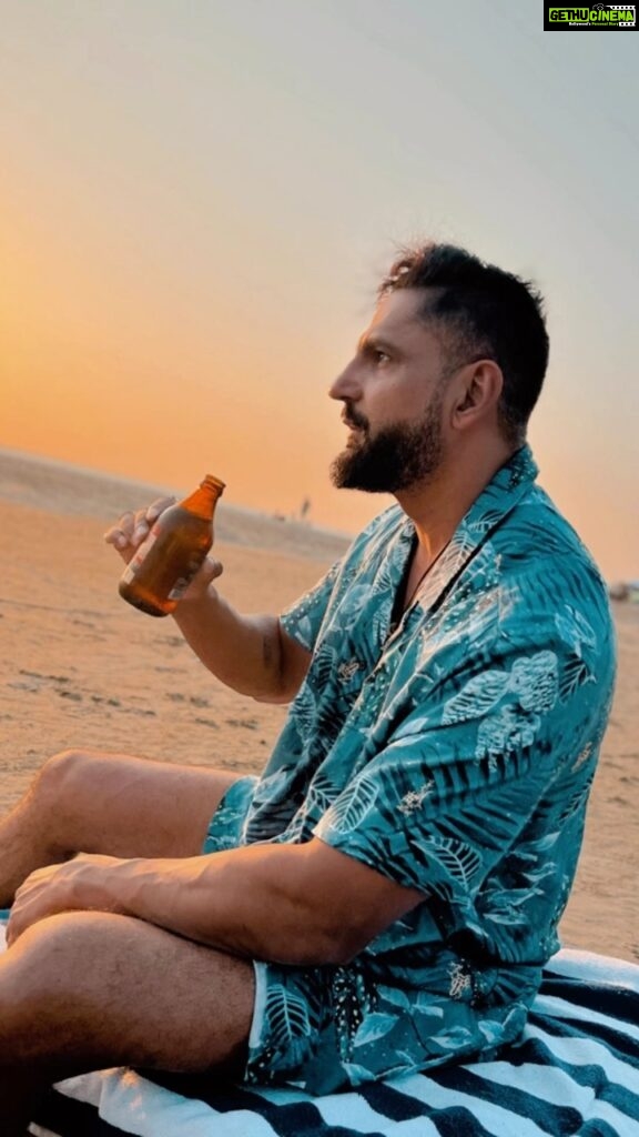 Parag Tyagi Instagram - Nothing soothes the soul like a day by the water… 🌊 🌊 #love #beach #happy #happylife #happyplace #travel #sea #nature #sunset #beer #waves #instagood #instareels #vacation #beautiful