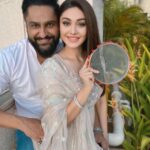 Parag Tyagi Instagram – Posted @withregram • @shefalijariwala Together is a wonderful place to be !
#love #couplegoals 
.
.
.
#karwachauth #couples #happiness #joy #blessed #positivity #tuesday  #pic