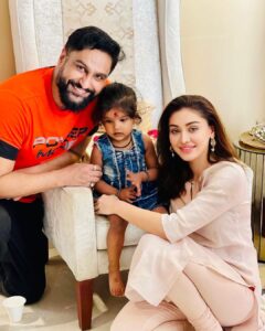 Parag Tyagi Instagram - Posted @withregram • @shefalijariwala May Maa Durga illuminate your life with countless blessings of happiness Happy Durga Ashtami !
#kanyapujan #blessed 
.
.
.
#ashtami #joy #happiness #blessbeyondmeasure #positivity #navratri #wednesday #pic #love #gratitude #maa #jaimatadi #festival
