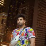 Paras Chhabra Instagram - Things i wish you knew 💫 Clothing- @urban_pitara Styling- @thestylefinesse #paraschhabra #parasarmy #dubai #burjkhalifa #downtowndubai #style #clothing #streetstyle Burj Khalifa By Emaar