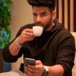 Paras Chhabra Instagram - Wanna have coffee ☕️? 📸 @i.parasbains #paraschhabra #parasarmy