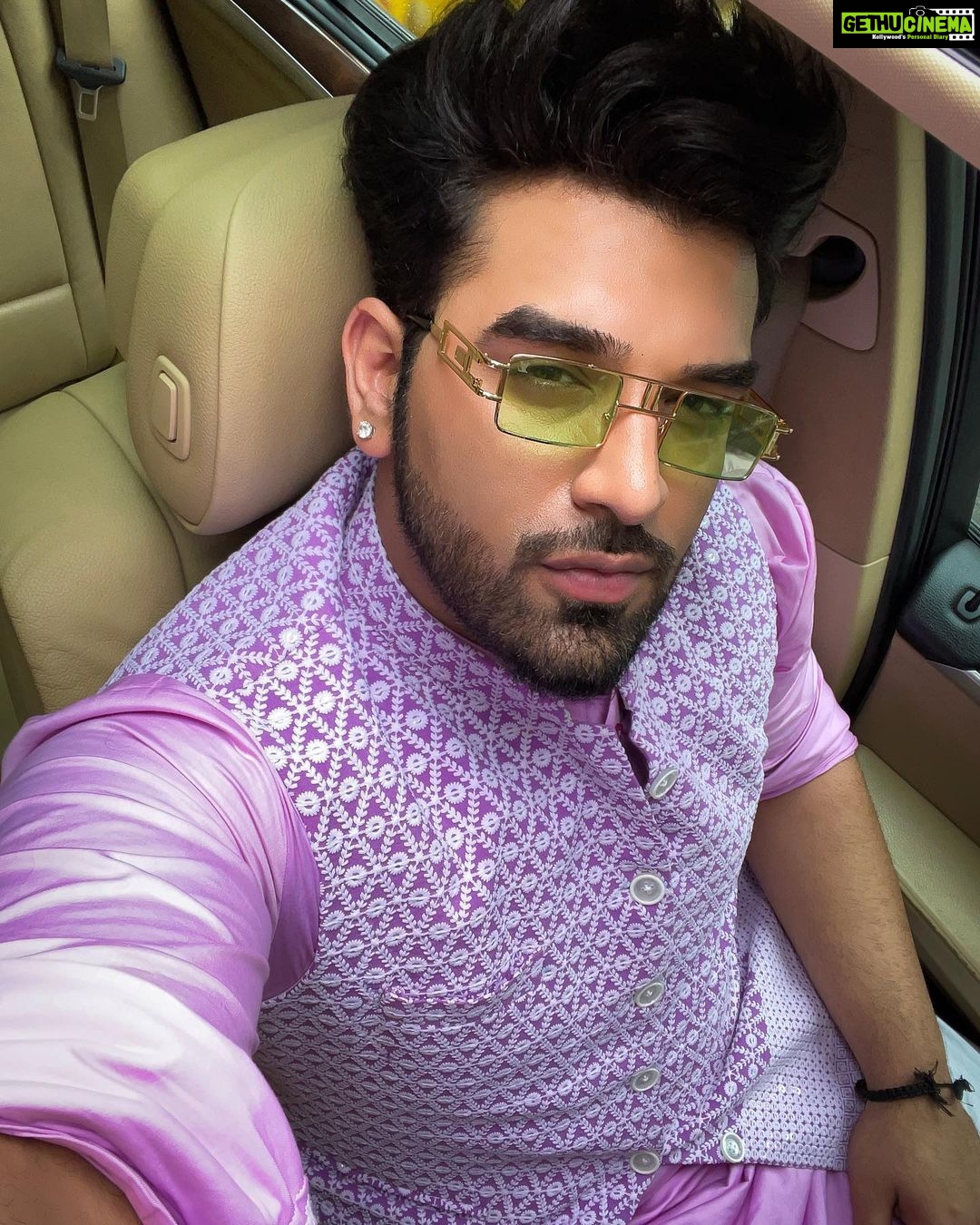 Paras Chhabra Instagram - Clothing styled and designed by @simrandhillon.designs 👍 👌 #paraschhabra #parasarmy #outfits #outfit #indianwedding #indianwear #kurtapajama #design