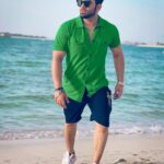 Paras Chhabra Instagram - Style में रहने का | 👌😎 Clothing by @urbantheka Clicked by @doprahularora #paraschhabra #parasarmy #biggboss #green #beach #dubai #style #photography📷 #instadaily #instapic #instashot Dubai, United Arab Emirates