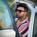Paras Chhabra Instagram - Positivity only 🌳 ✨ Sunglasses- @imported.outlet #paraschhabra #parasarmy