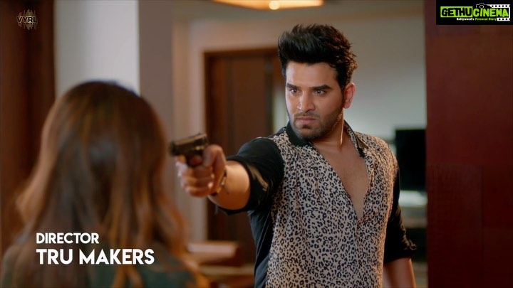 Paras Chhabra Instagram - Kaisa laga aapko teaser? #Galat aa raha hai on 6th of April at 11AM! Go subscribe to the @vyrloriginals YouTube channel right now & stay tuned. ❤️ @aseeskaurmusic @rubinadilaik @sunnyvikmusic @vikasmuzic @rajfatehpuria @tru_makers @poojasinghgujral @vyrloriginals