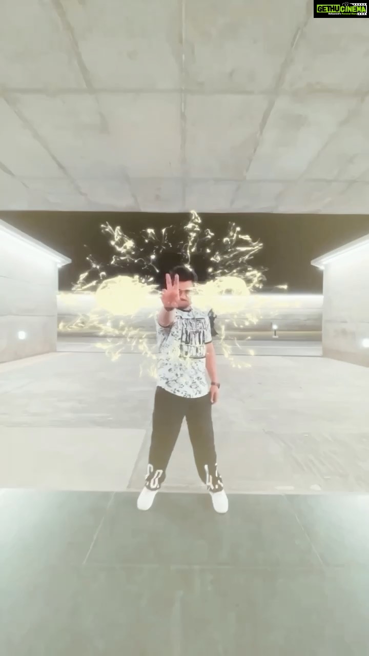Paras Chhabra Instagram - Wear mask... I am still here.. π· courtesy- covid-19 Video by @pitch.gray Clothing by @urbantheka #paraschhabra #parasarmy #biggboss #style #mask #maskon #covid_19 #instagram #instareels #reelsinstagram #reel #video #clothes #urbantheka