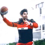 Paras Chhabra Instagram – Fugazee street wear @fugazeeinc 
Photography :- @pitch.gray 
#paraschhabra #parasarmy #fugazee #style #photooftheday