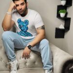 Paras Chhabra Instagram – I am tooo lazy to remove my shoe tag…. 👟 #paraschhabra #parasarmy