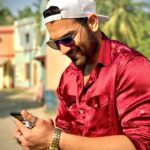 Paras Chhabra Instagram - It bothers them that i am unbothered 🤟😎 #paraschhabra #abrakadabra