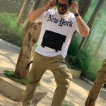 Paras Chhabra Instagram - “Music is to the soul what words are to the mind.” 🎧 . #abrakadabraparaschabbra