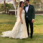 Paras Chhabra Instagram - Something new 😎🥰 #pahira #abrakadabraparaschabbra #abrakadabra #paraschhabra #biggboss13 #mahira #wedding #song #desimusicfactory # Styled by @outro.by.akshita_anulika Brand:- @labeljmensco
