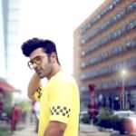 Paras Chhabra Instagram - हम भी शरीफों की गिनती में आते है,अगर कोई ऊँगली ना करे तो !! 😈 #folio #portfolio #shoot #dapper #swag #canon4d #paraschhabra #king #ruthless #mtv #splitsvilla #pics #pictures #instagram #instapic #superman #favourite #yellow #jaishivshankarshambhoo