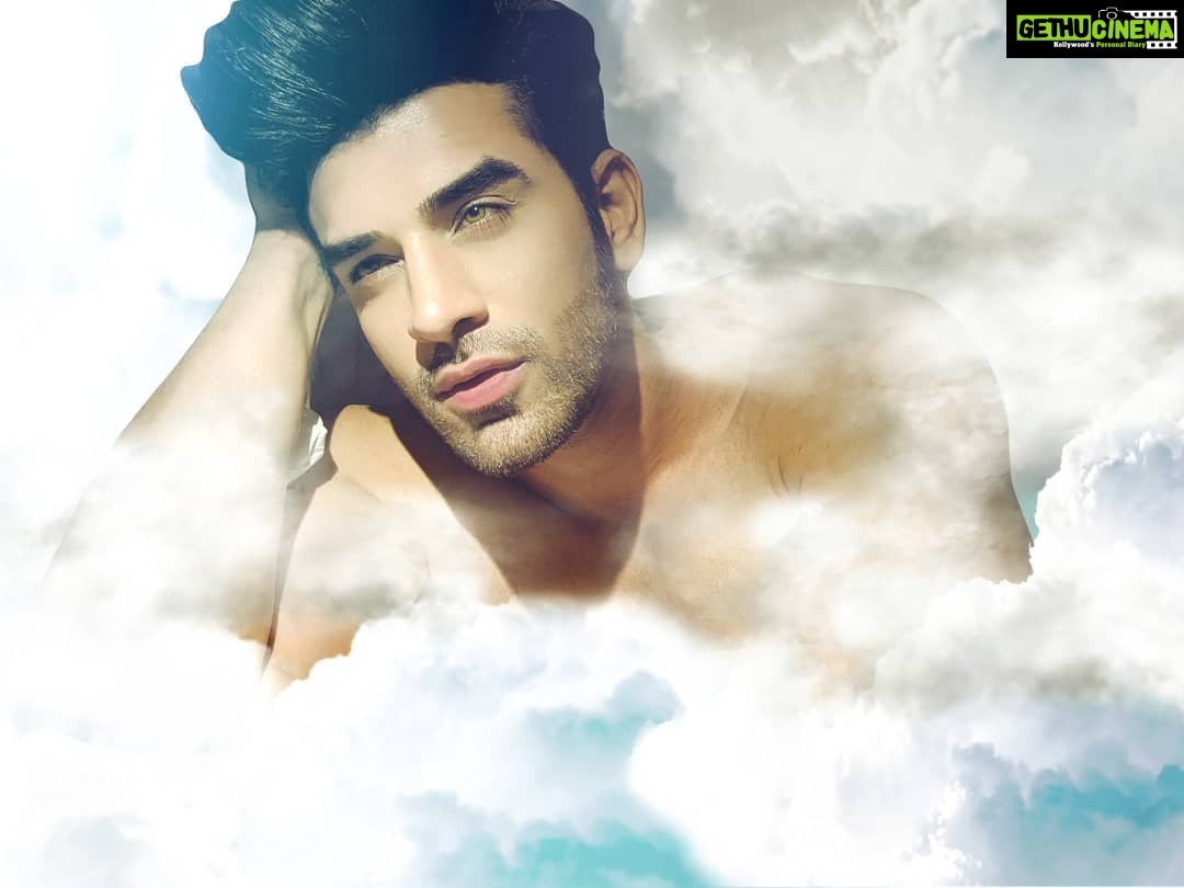 Paras Chhabra Instagram - कुछ चीजें रोने से नहीं सब्र करने से मिलती हैं। 🤟😈 #clouds #photoshop #pics #pictures #editing #positive #positivity #ruthless #king #paraschhabra #mtv #splitsvilla #raw #instapic #instagram #superman #superedits #something #different #photoshop #jaishivshankarshambhoo