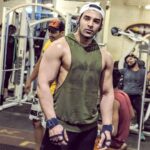 Paras Chhabra Instagram – Just like that… I like it like that 💪😎
#paraschhabra #fugazee #hoody #bodypump #bodybuilding #workout #exerciseroutine #fashion #abs #king #mtv #splitsvilla #ruthless #superman