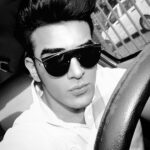 Paras Chhabra Instagram - Life is not black and white, there is some gray nuance to it.. 👀 #mtv #splitsvilla #ruthless #king #rising #blackandwhite #sunnyday #drive #illuminati #666 #owl #paraschhabra #swagger #swag #instagram #instapic #instashot #pics #pictures #hollywood #bollywood #goodtimes Mumbai, Maharashtra