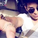 Paras Chhabra Instagram - Style matters 🤘😎 #collaboration #badhobahu #teji #splistvilla #mtv #ruthless #king #superman #shades #watch #car #rising #white #swag #swagger #dapper #style #luckywednesday #sunny #sun