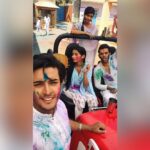 Paras Chhabra Instagram - Happy Holi 💦🎉😍 Holi on set is fun #badhobahu #paraschhabra #teji #celebrity #ruthless #rising #mtv #colours #splistvilla #king #instapic #instagram #instashot #instavideo #swag #swagger #dapper
