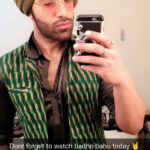 Paras Chhabra Instagram - This is how we role on badho bahu set @rytash @ashimaaahmed #jattasingh #jatta #teji #badhobahu #superman #sardar #sikh #disco #dancer #bhangra #mtv #splistvilla #ruthless #king #swagger #insta #instapic #instagram
