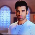 Paras Chhabra Instagram - Uploading this video... just to inform you guys... that i m back on tv... you can watch me in Bado Bahu at 9:30pm only on &tv... stay tuned... Need ur love and support... naam hai Teji kar deta hun sabko crajee 🤘😎 #badobahu #teji #tejinder #&tv #star #celeb #celebrity #instapic📷 #oneeye #owl #illuminati #superman #timetorise #ruthless #king #splitsvilla #mtv