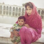 Paras Chhabra Instagram - Jis ke hone se mai khud ko mukkammal manta hun... Meri Maa ke baad mai bas apne rab ko janta hun.... 🙏 Happy Mothers Day 🙇