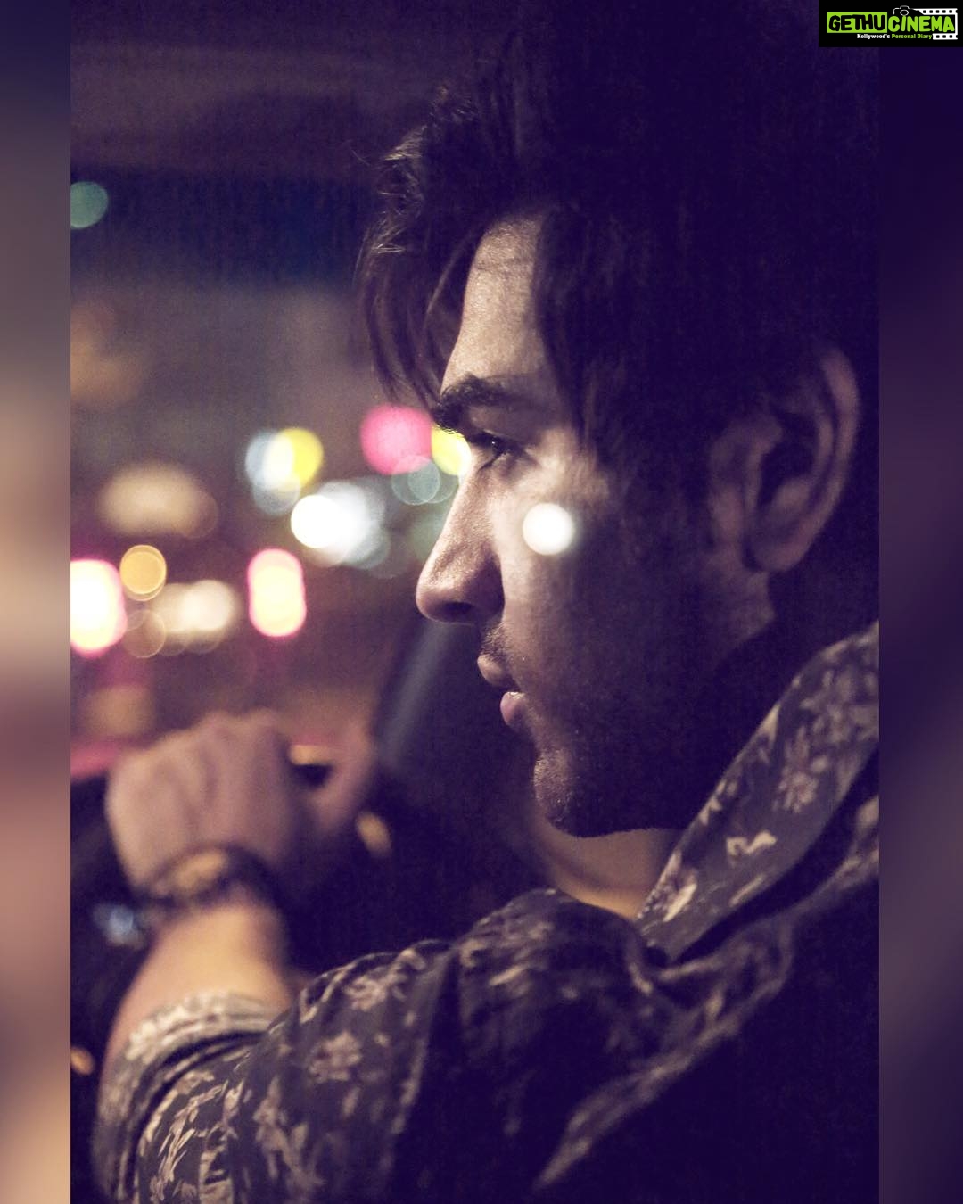 Paras Chhabra Instagram - Happy Republic Day 🙏 #harekrishna #mtv #splitsvilla8 #paraschhabra #bestoftheday #mtvsplitsvilla8 #celebrities #celebritiesofinstagram #celebritieswelove #illuminati #celebrity #cute #famous #hollywood #inspired #likes #love #models #mustfollow #one #photoshoot #picoftheday #shouldfollow #star #style #superstar #instago #norelationshit #harharmahadev