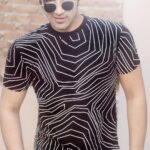 Paras Chhabra Instagram - Make your own map of dreams and follow it.Rocking the Topography Tee from Fugazee @fugazeeinc 😈 #fugazee #tee #black #harekrishna #mtv #splitsvilla8 #paraschhabra #bestoftheday #mtvsplitsvilla8 #celebrities #celebritiesofinstagram #celebritieswelove #illuminati #celebrity #cute #famous #hollywood #inspired #likes #love #models #mustfollow #one #photoshoot #picoftheday #shouldfollow #star #style #superstar #instago Tilak Nagar metro station