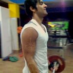 Paras Chhabra Instagram - Training for splitsvilla 5 and Tattoo illusion on tanned hands after sprite advertisement #jan2012