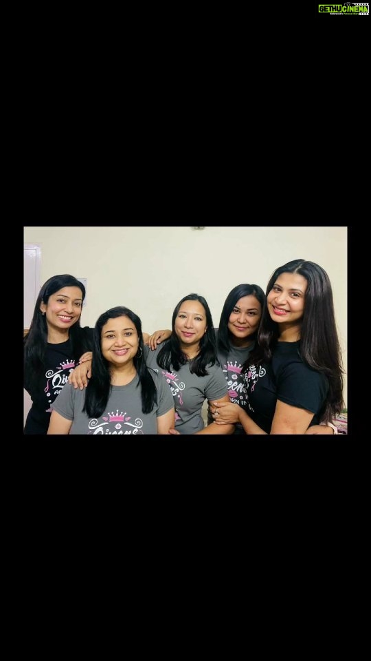 Parineeta Borthakur - 0.9K Likes - About Last weekend with my
@aadrita264 @shreya_baruah @arunimadebnath7 @debahuty 💞
.
.
.
#reeloftheday #friendsforever #reunion
