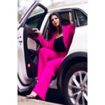 Parineeta Borthakur Instagram - Checking out what's in store for the New Year and hoping this year makes us healthier, happier and most importantly, kinder as humans 🌸 Lots of love 💞 . . . . . . #happynewyear #newwishes #ethicalliving #parineetaborthakur #parinnitaborthakur #newyear #happiness #kindness #tolerance #humane #loveandlight #indianactress