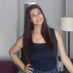Parineeta Borthakur Instagram - Just like that! Stay home, stay safe. . . #afteraudition #homeaudition #parineetaborthakur #stayhome #staysafe #smilemore