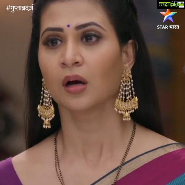 Parineeta Borthakur - 1.6K Likes - Reposted from @starbharat क्या रजत की ग़लती, फिर साथ ले आएगी इन भाइयों को?
#गुप्ताब्रदर्ज़, सोम-शुक्र, रात 9:30बजे, सिर्फ़ STAR भारत पर।
@hitentejwani @aakashh_mukherjee @imsatyatiwari @sonal_1206 @parineetaborthakur @iam.meetmukhi28 @immaheshpandey
