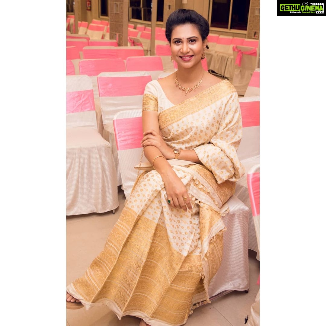 Parineeta Borthakur Instagram - While wearing mekhela sador and mom's jewellery 🥰 . . #assameseattire #mekhelasador #throwback #parineetaborthakur #indianactor