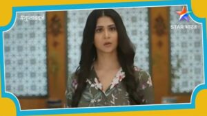 Parineeta Borthakur Instagram - Mridula to Ganga...

Reposted from @starbharat कैसे निकालेगा शिव, मृदुला को अपने घर से? जानने के लिए देखिए 
#गुप्ताब्रदर्ज़, सोम-शुक्र, रात 9:30 बजे, सिर्फ़ STAR भारत पर। 
@immaheshpandey
@hitentejwani @aakashh_mukherjee @imsatyatiwari @sonal_1206 @parineetaborthakur