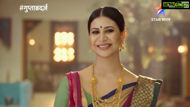 Parineeta Borthakur - 1.4K Likes - Don't forget to watch Gupta Brothers 😁
Reposted from @starbharat क्या होगा हाल गुप्ता ब्रदर्ज़ का, जब उनके साथ आकर रहेगी एक औरत?
#गुप्ताब्रदर्ज़, कल रात 9:30 बजे, सिर्फ़ STAR भारत पर।
@hitentejwani @aakashh_mukherjee @imsatyatiwari @sonal_1206 @parineetaborthakur