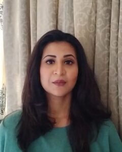 Parineeta Borthakur Instagram - This is a very special video...
Help us in letting no one sleep hungry...
Link in the bio🙏😘
.
@monicaraheja 
@nahklalib 
@anilhebbar 
#fightcovid19 #helpthehungry
