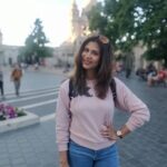 Parineeta Borthakur Instagram - Throwback! When will I travel again 😭 . . . . . . #parineetaborthakur #budapest #hungary #fishermansbastion #indianactress