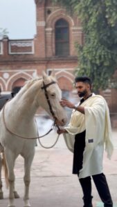 Parmish Verma Instagram - #RubiconDrill 🐎