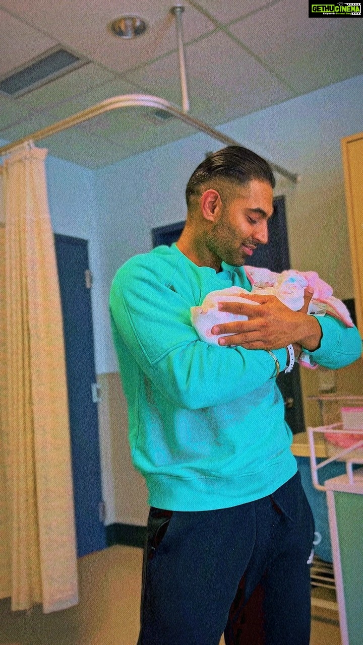 Parmish Verma Instagram - This part of my Life, this little part is called “Happiness”
