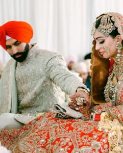 Parmish Verma Instagram - Happy Anniversary Babe, You’re an amazing woman and I’m so proud to have another version of you in my life, Teach her No Less. 
I love you ♾ @geetgrewalverma