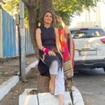 Parull Chaudhry Instagram – Can you spot something in these pictures?

Best comment gets pinned 

Dupatta @dupattabazaar 

Juttis @purely.lush 

Hair & makeup @sanjayshinde365 

#parullchaudhry #actor #influencer #contentcreator #parullians #explore #bhagyalakshmi #jofithaiwohhithai #traveller #vlogger #chaudhryonthego #fashion #fitness #beauty #lifestyle #fashionblogger #beautyblogger #yogini #fitnessmotivation #travel #saasbahuaurbetiyaan #parullkipaltan Mumbai – मुंबई