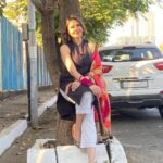 Parull Chaudhry Instagram – Can you spot something in these pictures?

Best comment gets pinned 

Dupatta @dupattabazaar 

Juttis @purely.lush 

Hair & makeup @sanjayshinde365 

#parullchaudhry #actor #influencer #contentcreator #parullians #explore #bhagyalakshmi #jofithaiwohhithai #traveller #vlogger #chaudhryonthego #fashion #fitness #beauty #lifestyle #fashionblogger #beautyblogger #yogini #fitnessmotivation #travel #saasbahuaurbetiyaan #parullkipaltan Mumbai – मुंबई