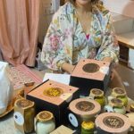 Parull Chaudhry Instagram – We have two reasons to celebrate today …

First the Golden Globes 2023 for Naatu Naatu 

And second for the most amazing Dum food @artofdumindia ❤️

Biryani mangoge Dil bhar denge

And I must mention the packaging, it’s eco friendly, clay pots, clay jars, steel cutlery and presentation is just perfect.

Thank you for the lip smacking food 

We received 

Rajma Ki Galoti
Nawabi Paneer Tikka
Zaituni Sabz Biryani 
Lucknowi Style Paneer Tikka Biryani 
Dal Makhani
Mirchi Ka Saalan
Burani Raita 
Palak Singhada Makhana
Paneer Tikka Masala
Warqi Parantha
Butter Naan
Litchi Ki Tahri
Kesar Da Phirni

#parullchaudhry #actor #influencer #contentcreator #parullians #explore #bhagyalakshmi #jofithaiwohhithai #traveller #vlogger #chaudhryonthego #fashion #fitness #beauty #lifestyle #fashionblogger #beautyblogger #yogini #fitnessmotivation #travel #saasbahuaurbetiyaan #reels #reelsinstagram #reelsindia #foodporn #foodstagram #reelslovers #naatunaatu Mumbai – मुंबई