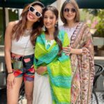 Parull Chaudhry Instagram – Rang barse🎉🎉 @maeramishra @parullchaudhry 
.
.
.
.
.
#holi #ootd #love #bhagyalakshmi #explore
