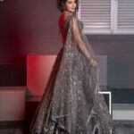 Parull Chaudhry Instagram - Sometimes an outfit does it all. What say? Gorgeous outfit @paaneri_dadar Jewellery @ashok_satra_bridal_jewellery Makeup @makeover_rituu Assisted by @motivaraminakshi Hair @arpana_baria PR @veertid_99 📸 @lokesh_learns Location @ac0studios #parullchaudhry #actor #influencer #contentcreator #parullians #explore #bhagyalakshmi #jofithaiwohhithai #traveller #vlogger #chaudhryonthego #fashion #fitness #beauty #lifestyle #fashionblogger #beautyblogger #yogini #fitnessmotivation #travel #saasbahuaurbetiyaan #lehenga #lehengacholi #weddinglehenga Mumbai - मुंबई